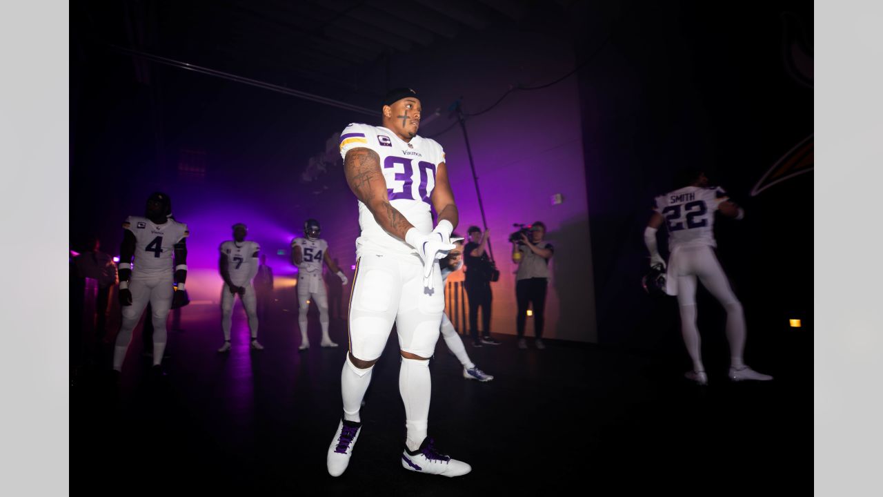 Vikings quietly sign fullback C.J. Ham to 2-year contract extension