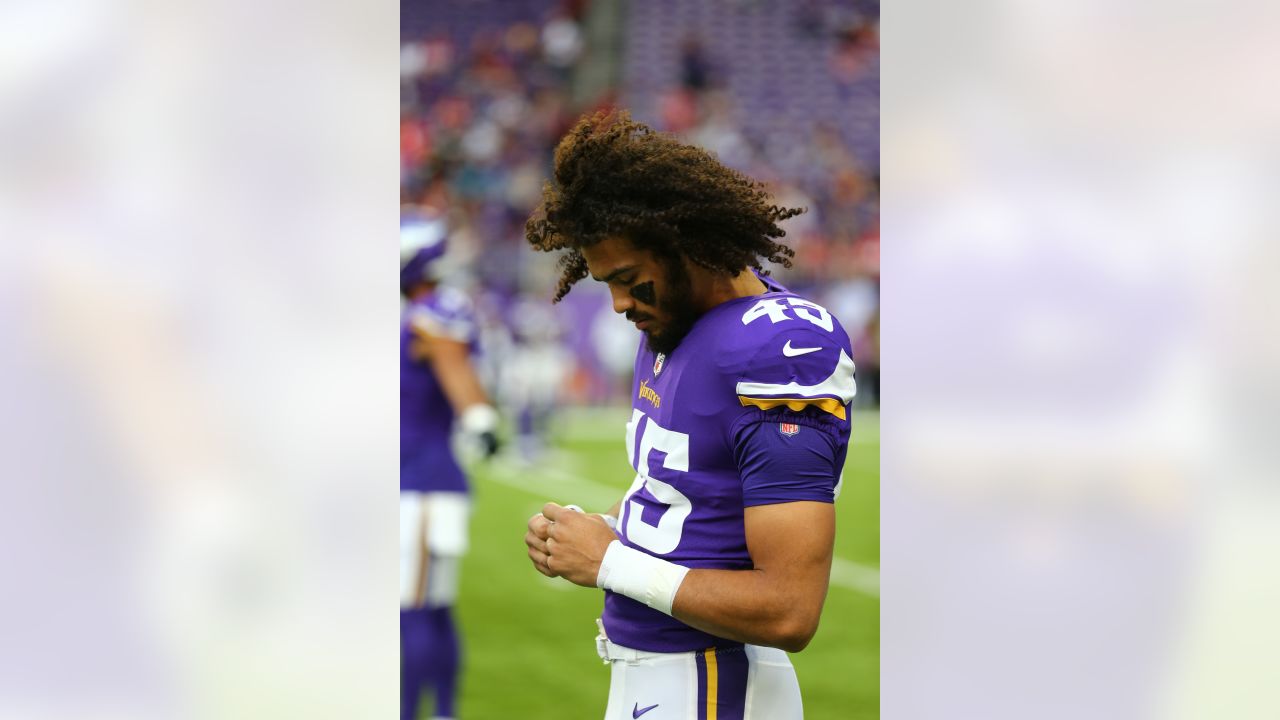 Minnesota Vikings linebacker Troy Dye takes part in drills during an NFL  football team practice in Eagan, Minn., Wednesday, May 3, 2023. (AP  Photo/Abbie Parr Stock Photo - Alamy