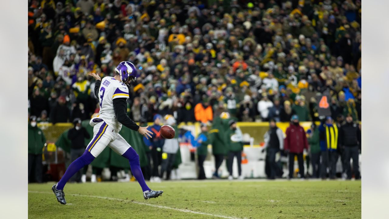 Minnesota Vikings on X: The #Vikings have re-signed Jordan Berry. 