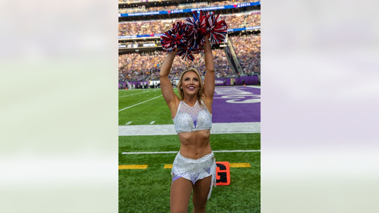 seahawks cheerleaders 2021 no pompoms｜TikTok Search