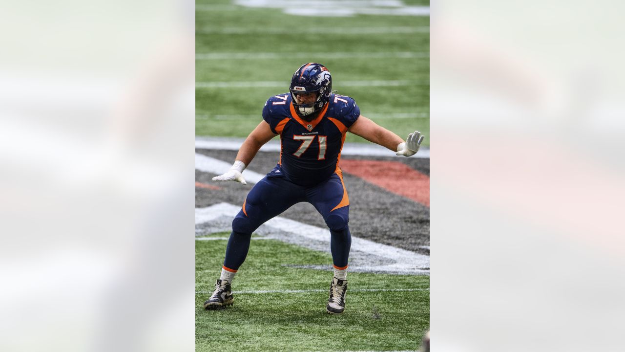 FORMER BRENHAM CUB SCHLOTTMANN LEAVING THE BRONCOS FOR THE VIKINGS 