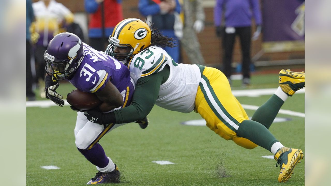 11,471 Minnesota Vikings V Green Bay Packers Stock Photos, High-Res  Pictures, and Images - Getty Images