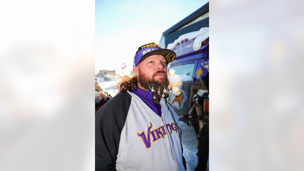 Through the Lens: Vikings vs. Giants