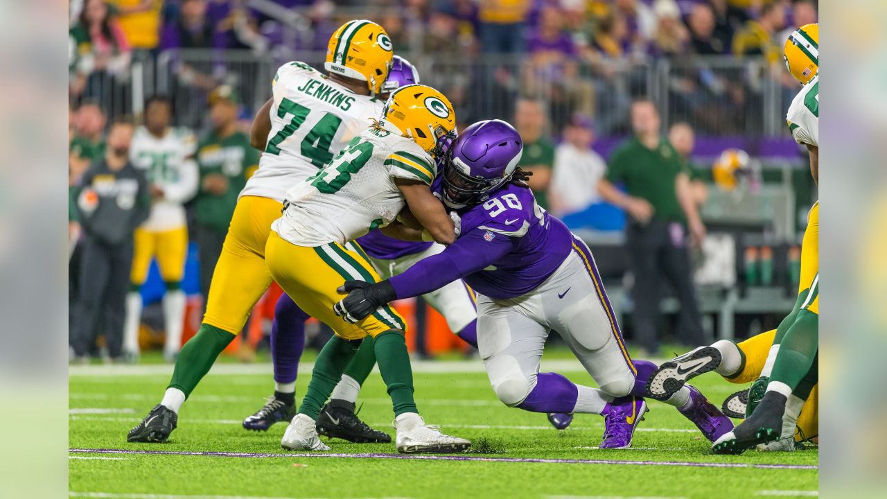 Defensive tackle Linval Joseph of the Minnesota Vikings celebrates