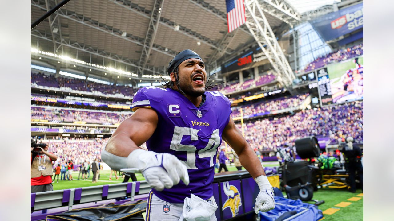 Josh Metellus of the Minnesota Vikings makes an interception against  News Photo - Getty Images