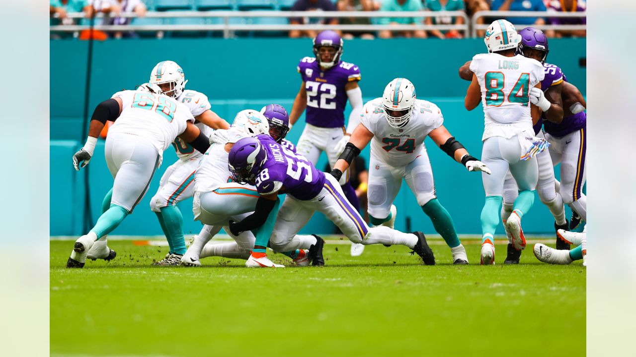 Game Photos: Vikings-Dolphins