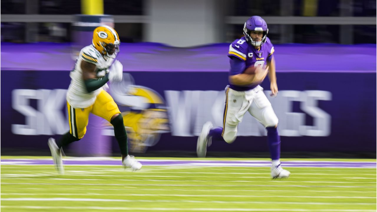 Vikings' Kirk Cousins enters COVID-19 protocols, will miss Packers