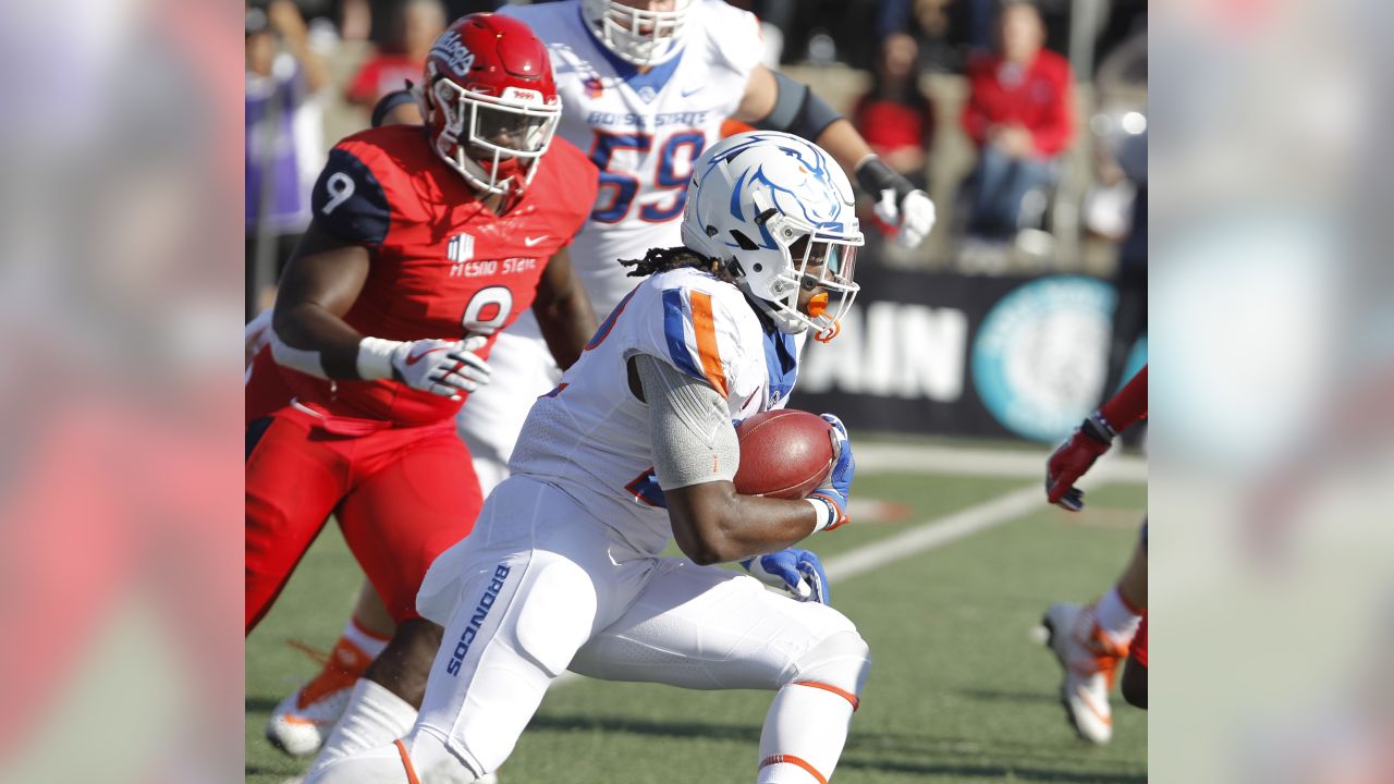 BOISE, ID - OCTOBER 21: Boise State Broncos running back Alexander Mattison  (22) shows some frustration after running out of bounds during the regular  season game between the Wyoming Cowboys verses the