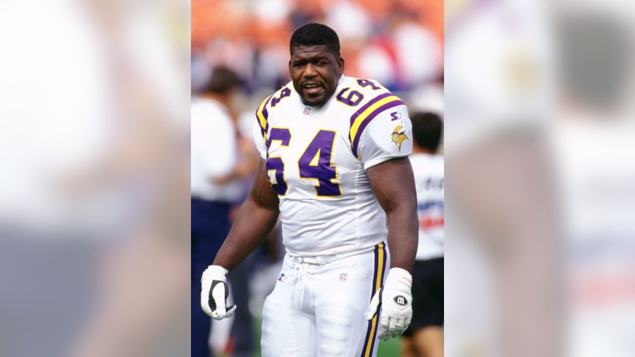 Guard Randall McDaniel #64 of the Minnesota Vikings during pre-game  warm-ups.Circa the 1990's. (Icon Sportswire via AP Images Stock Photo -  Alamy