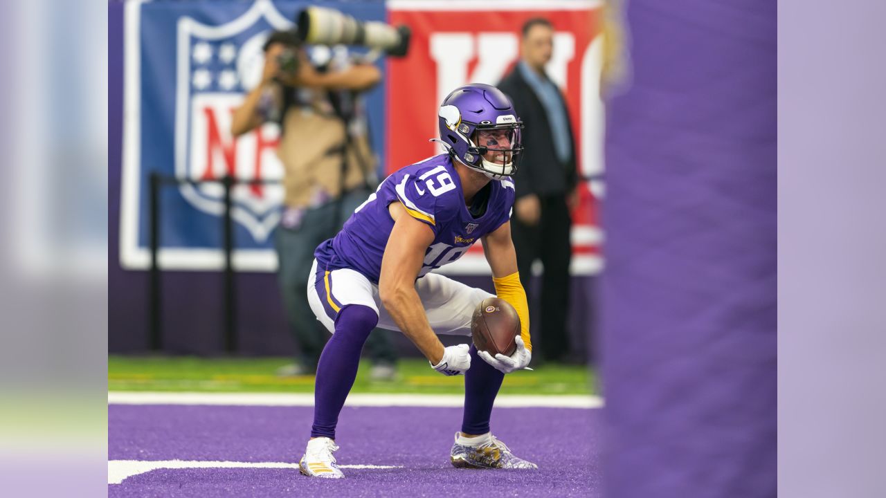 Adam Thielen Making Himself a Resource for Justin Jefferson