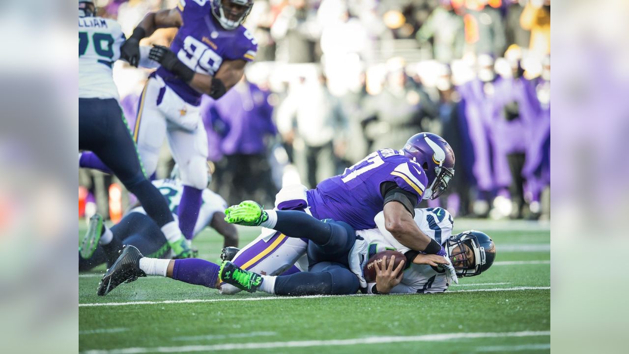 PHOTOS: Seahawks-Vikings Freezing Playoff Game