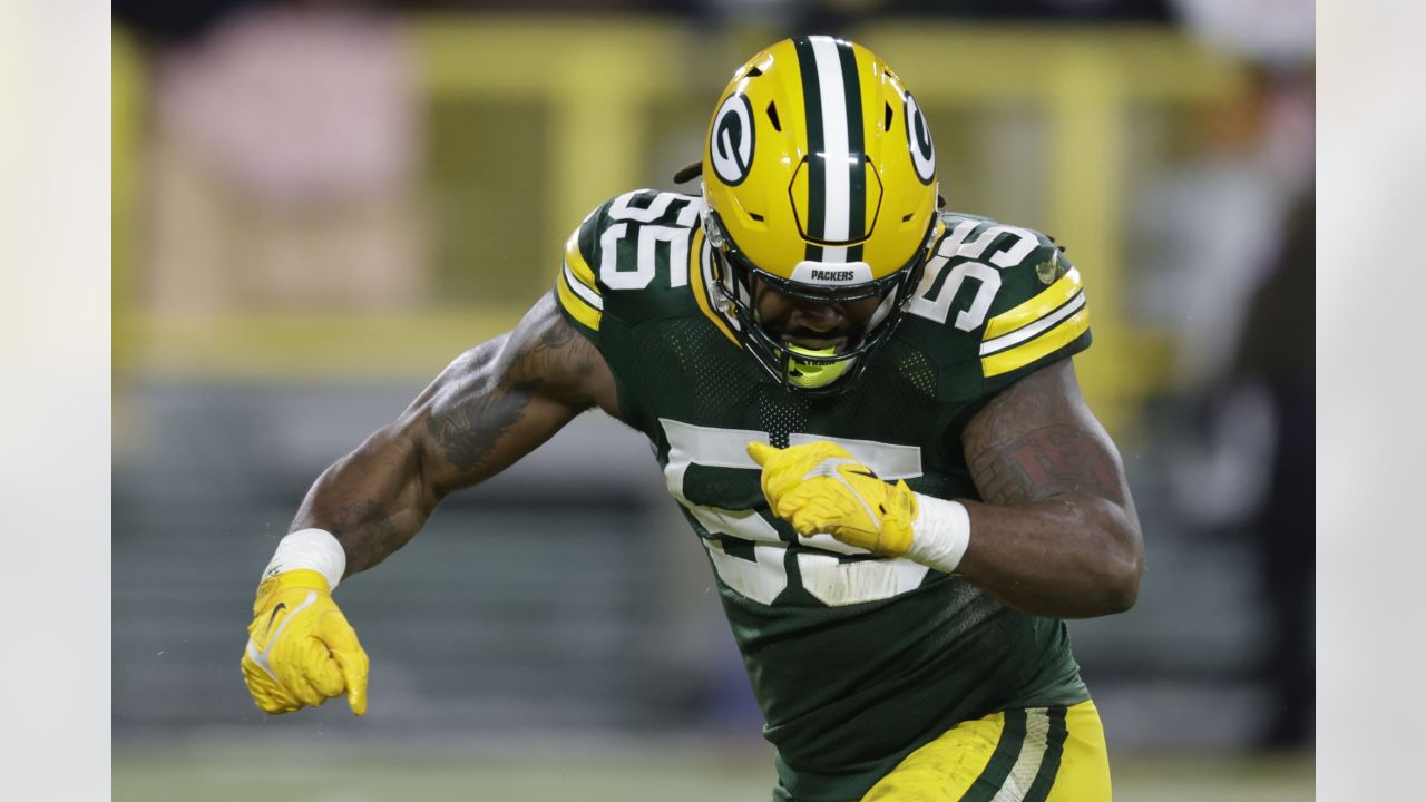 Green Bay Packers linebacker Za'Darius Smith put on injured reserve