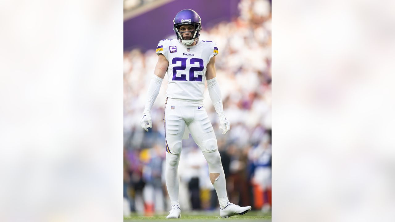 Vikings, Pro Bowl S Harrison Smith agree on contract restructure