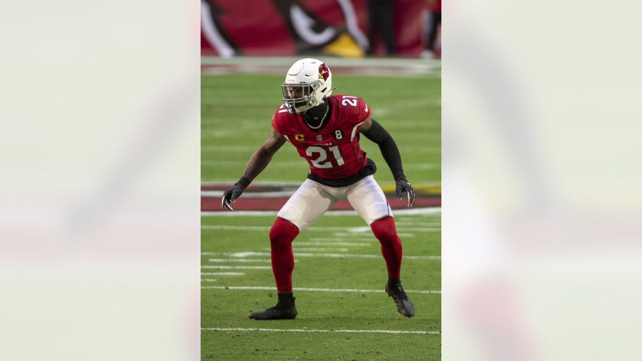 AP source: Vikings agree to deal with CB Patrick Peterson