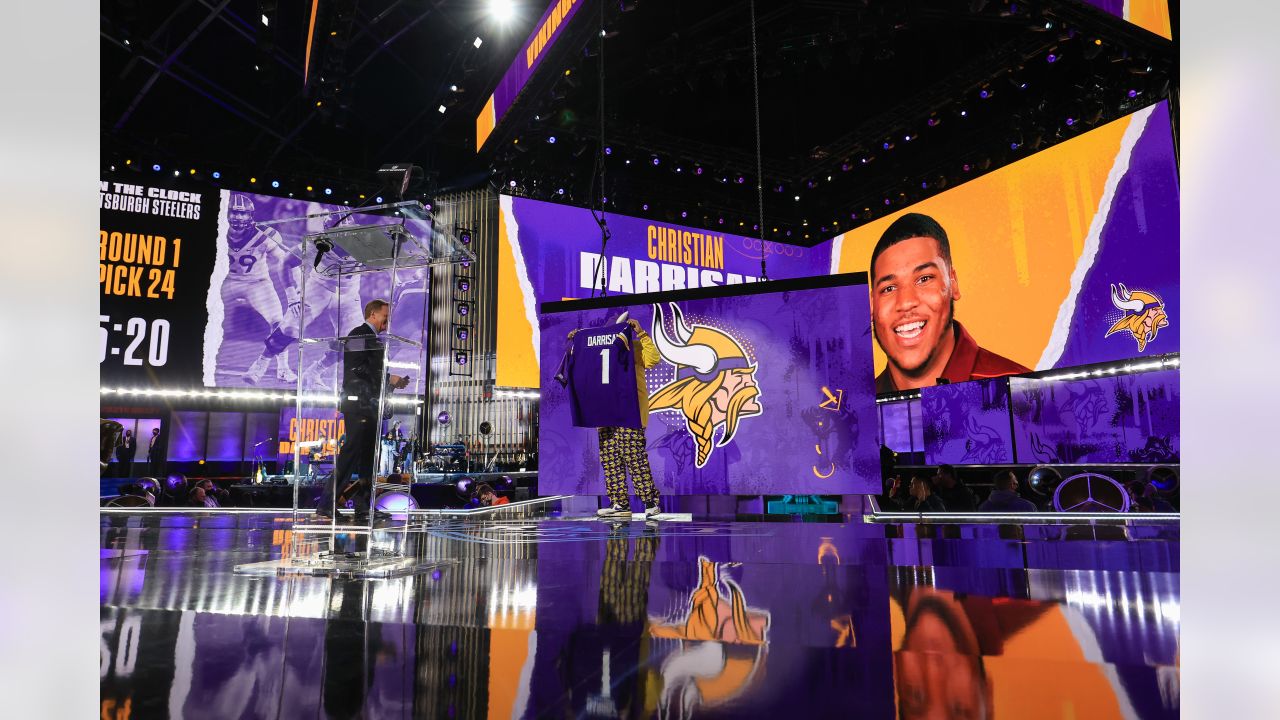 Vikings 1st round NFL draft pick Christian Darrisaw has surgery