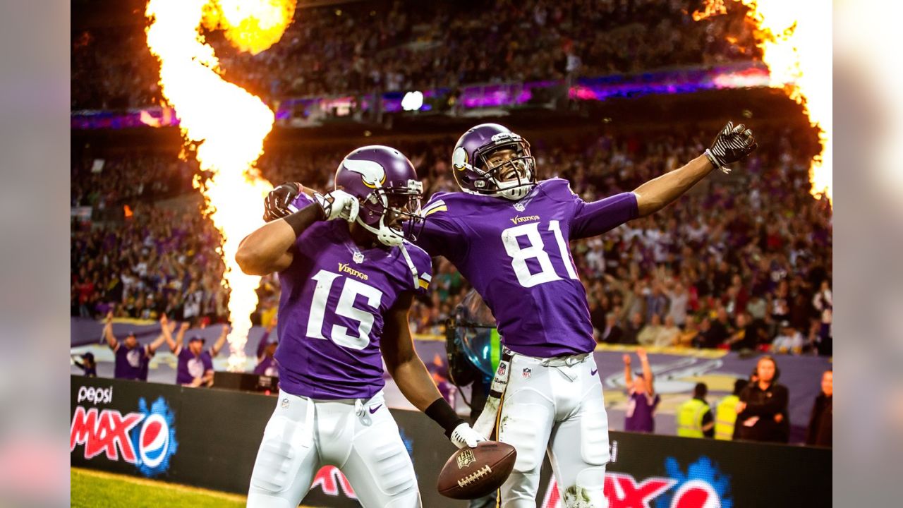 Minnesota Vikings: Jerome Simpson's ticket to exclusive club is