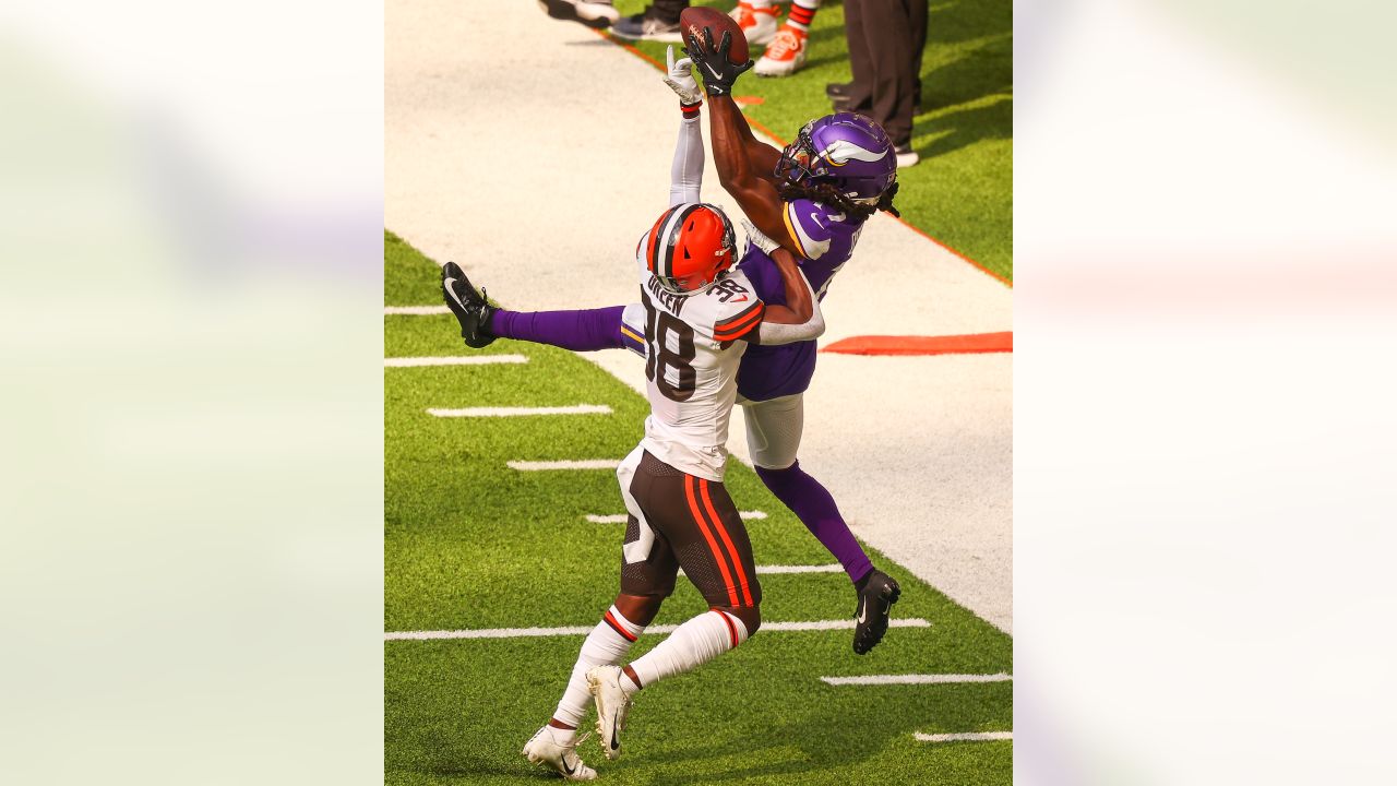 Minnesota Vikings wide receiver K.J. Osborn returns a Denver Broncos  News Photo - Getty Images