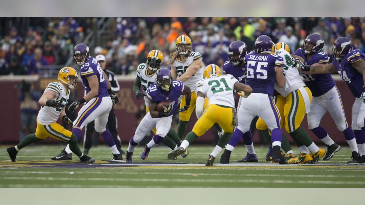 11,471 Minnesota Vikings V Green Bay Packers Stock Photos, High-Res  Pictures, and Images - Getty Images