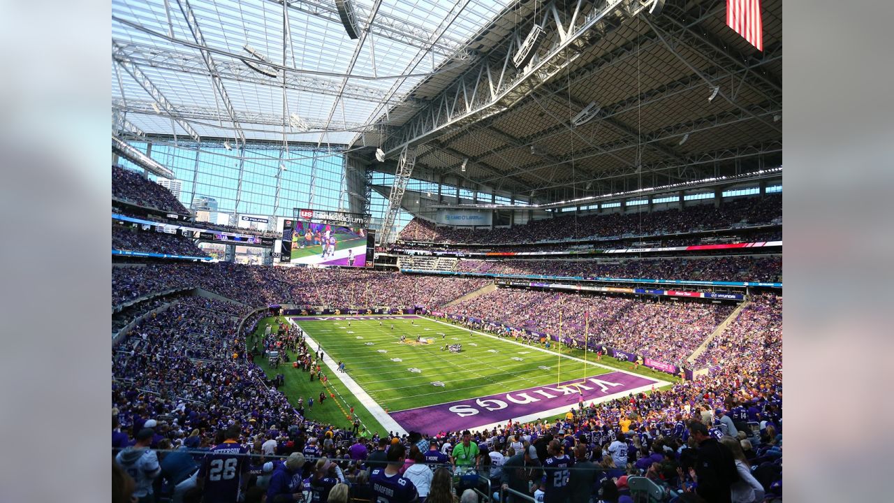 Us Bank Stadium Stock Photos - Free & Royalty-Free Stock Photos from  Dreamstime