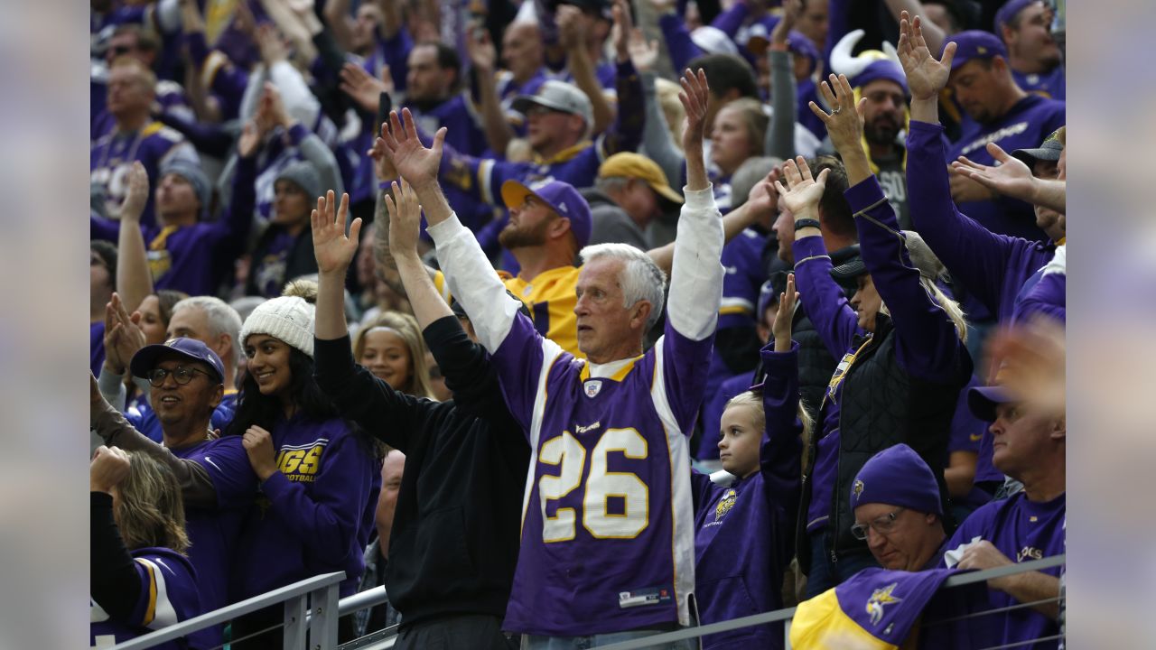 Action Reaction: Vikings Respond to 1st Home Challenge with Authority