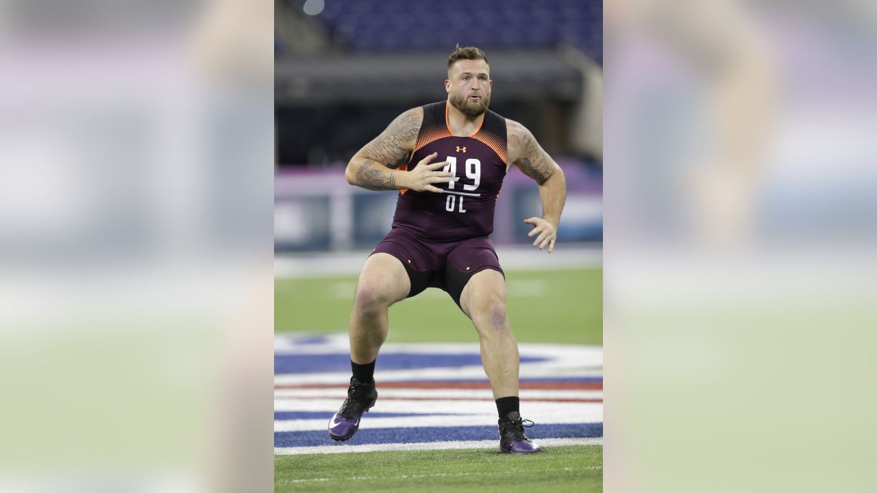 Vikings sign guard Dalton Risner to give their vulnerable offensive line a  boost - The San Diego Union-Tribune