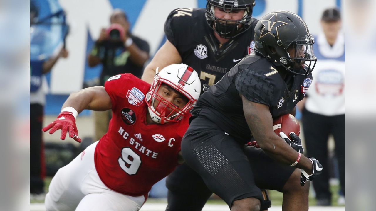 Wolfpack Male Athlete of the Deacade: Bradley Chubb - Sports Illustrated NC  State Wolfpack News, Analysis and More