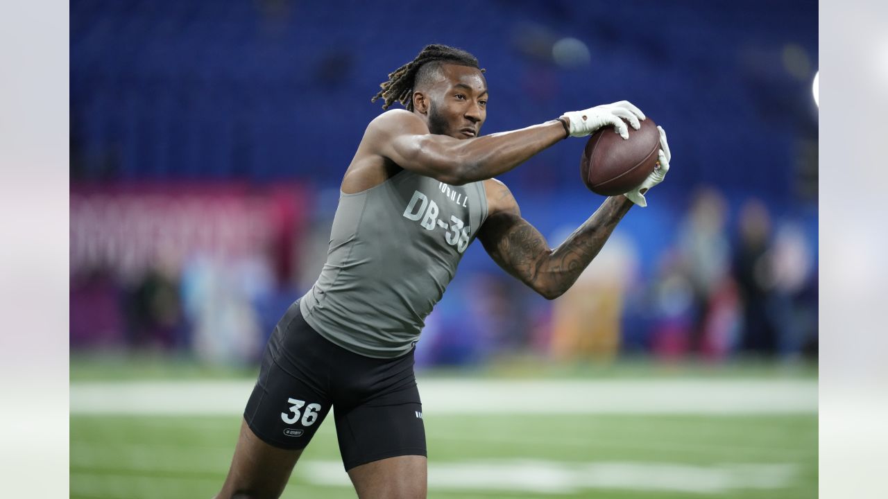 NFL draft: Vikings swap down, then up, to nab pair of LSU