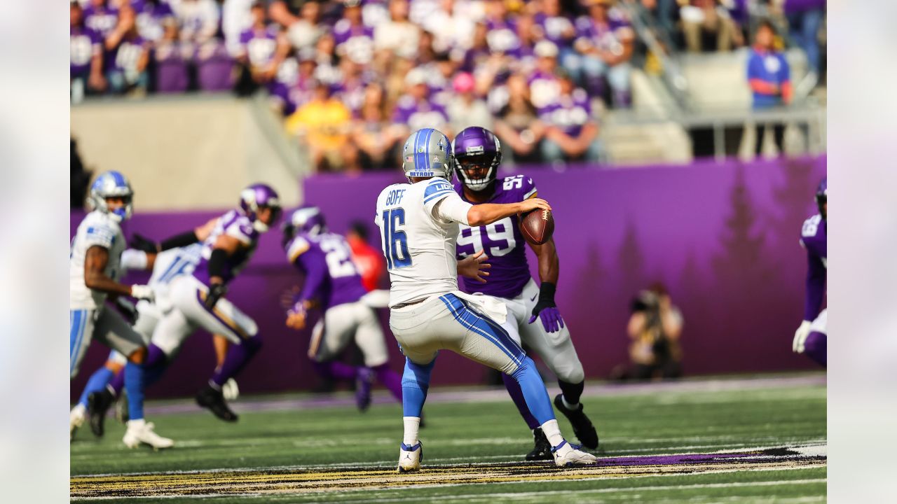 10,841 Minnesota Vikings V Detroit Lions Photos & High Res