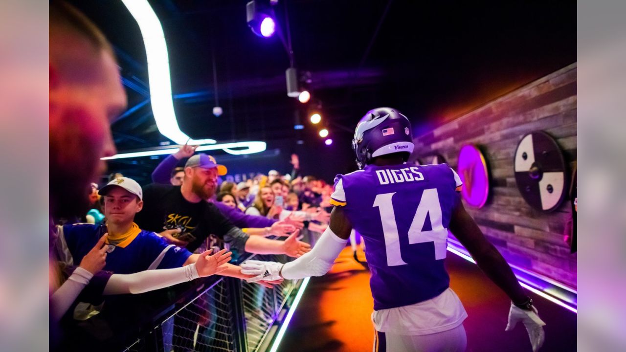 U.S. Bank Stadium Photos: Delta Sky360 Club