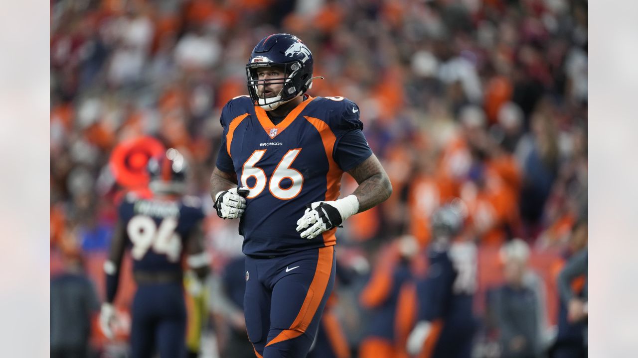 Vikings Sign Former Broncos Guard Dalton Risner