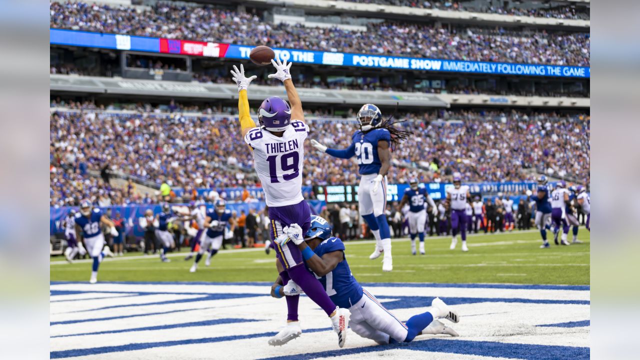 Adam Thielen Making Himself a Resource for Justin Jefferson