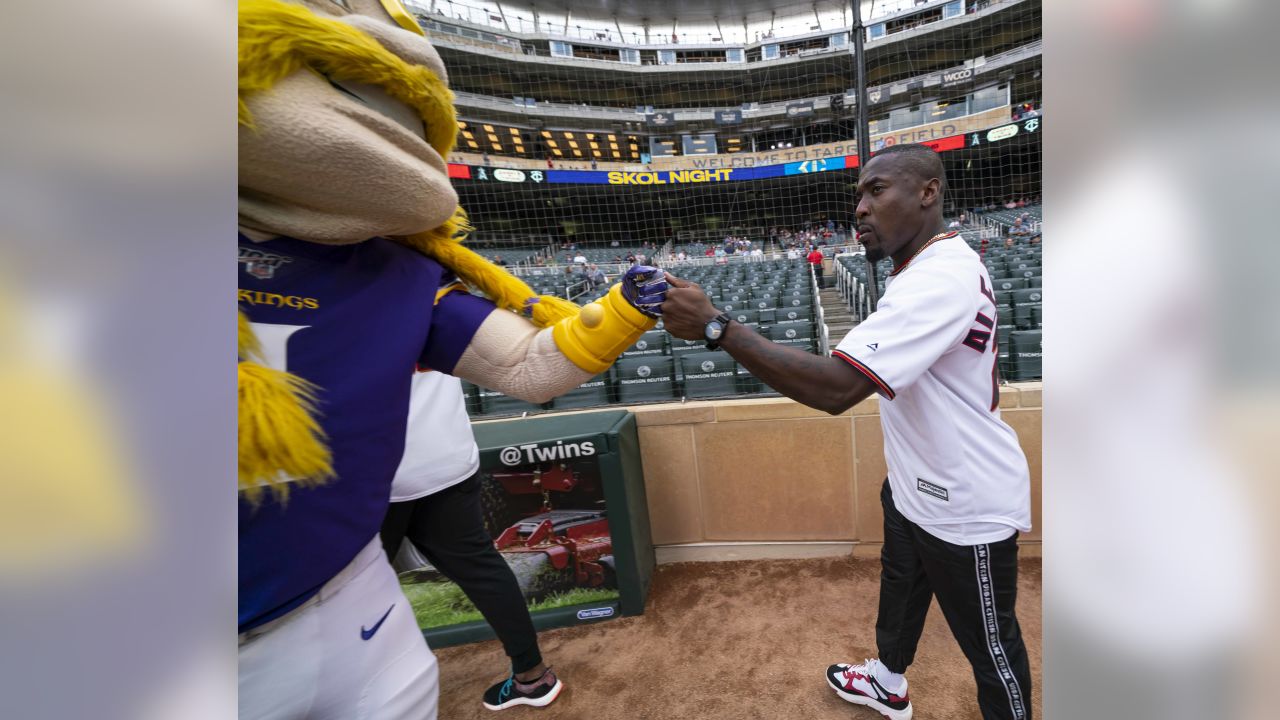 SKOL Night at Target Field - Minnesota Parent