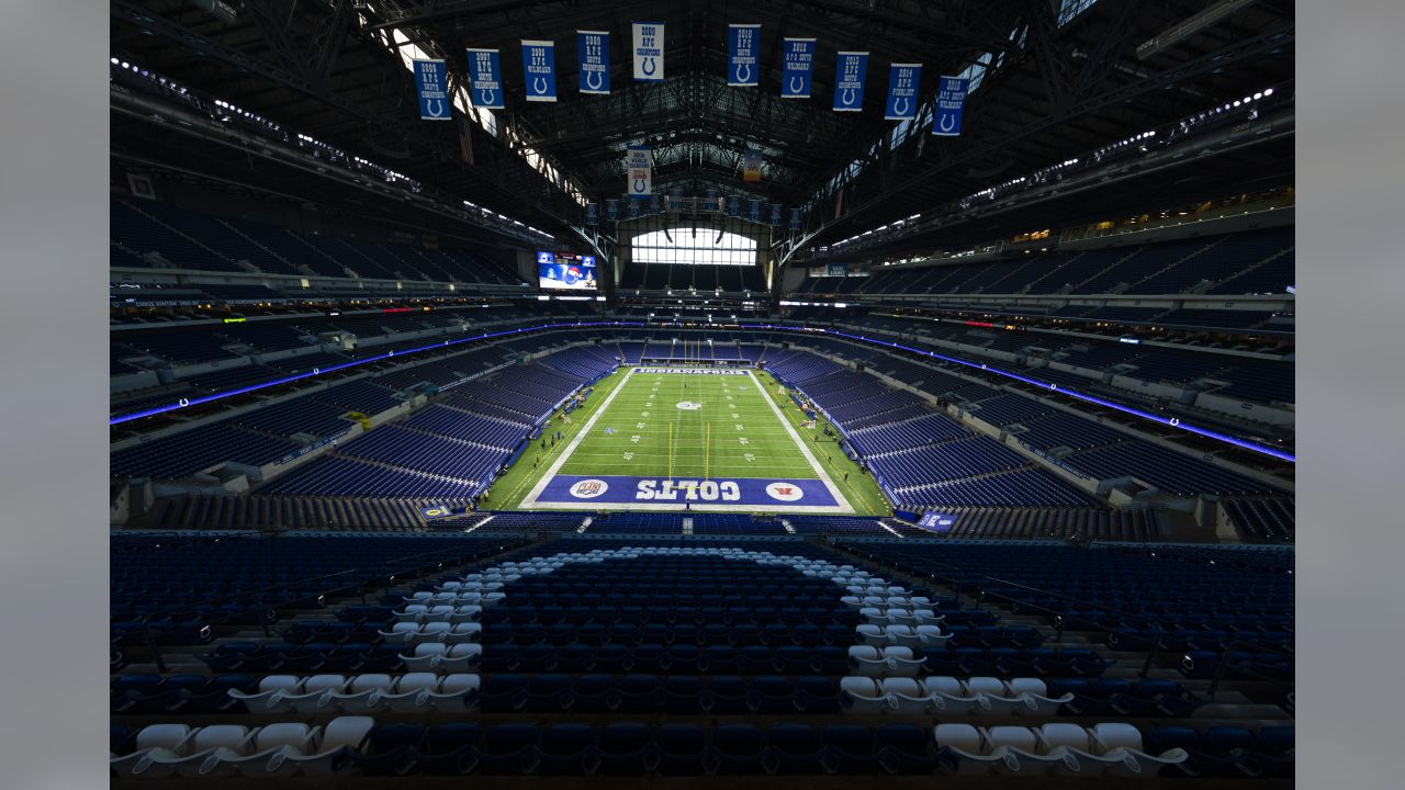 Chiefs vs. Colts: Will the roof be open at Lucas Oil Stadium in Week 3? -  DraftKings Network