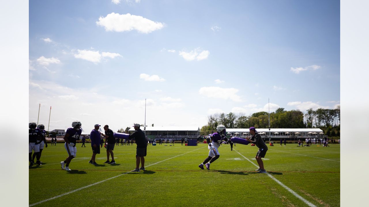 Vikings OTA takeaways: Kirk Cousins leans on makeshift WR corps, Brian  Flores' defense spices it up 