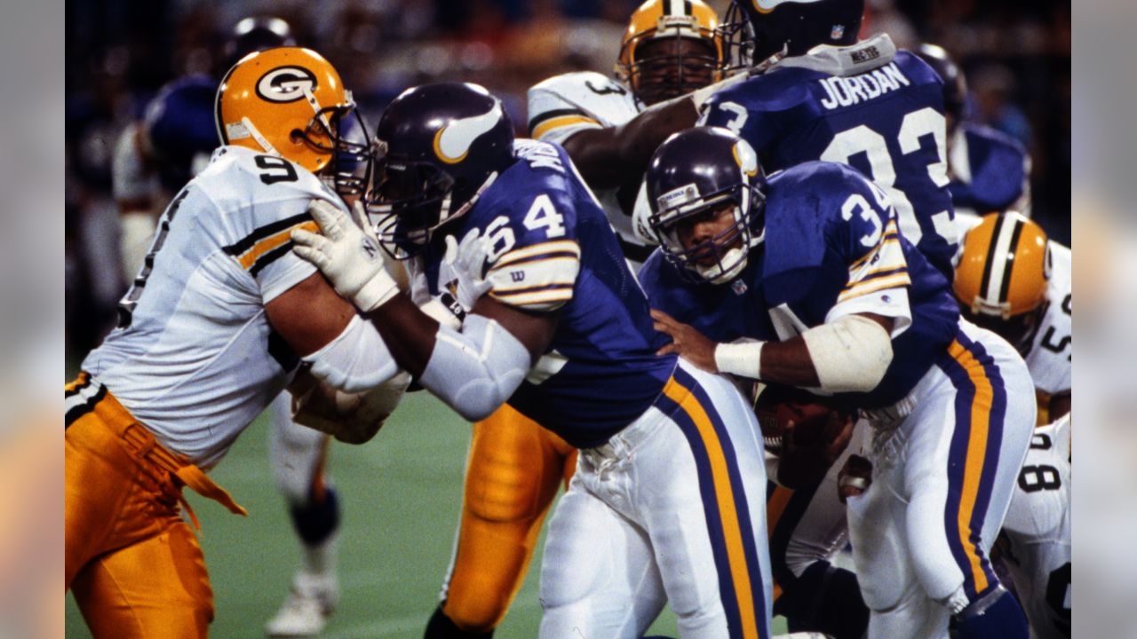 Minnesota Vikings on X: Happy birthday, Randall McDaniel!   / X