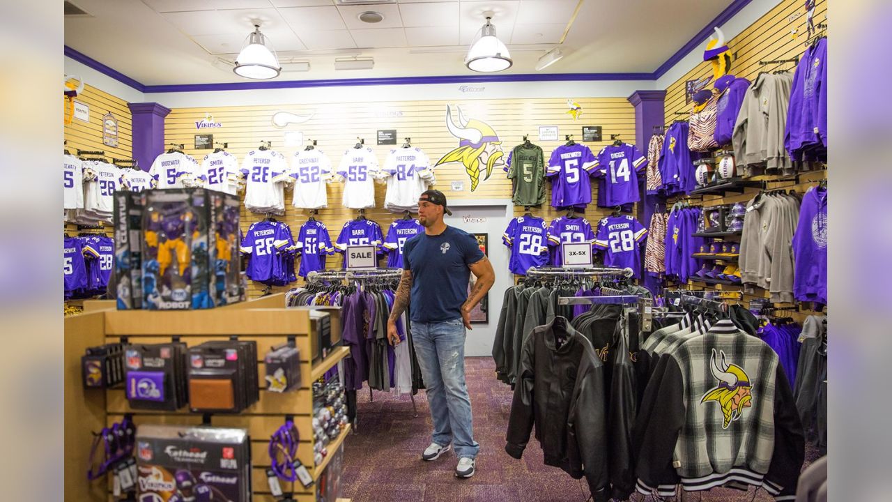 Mall of America on Twitter: It's time to Shield the North, @Vikings fans!  Gear up in time for the #NOvMIN #MNF game tonight at Minnesota Vikings  Locker Room! 