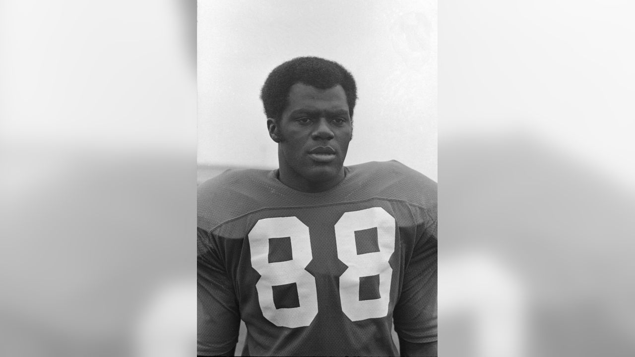 88 of 88: Vikings Legend Alan Page