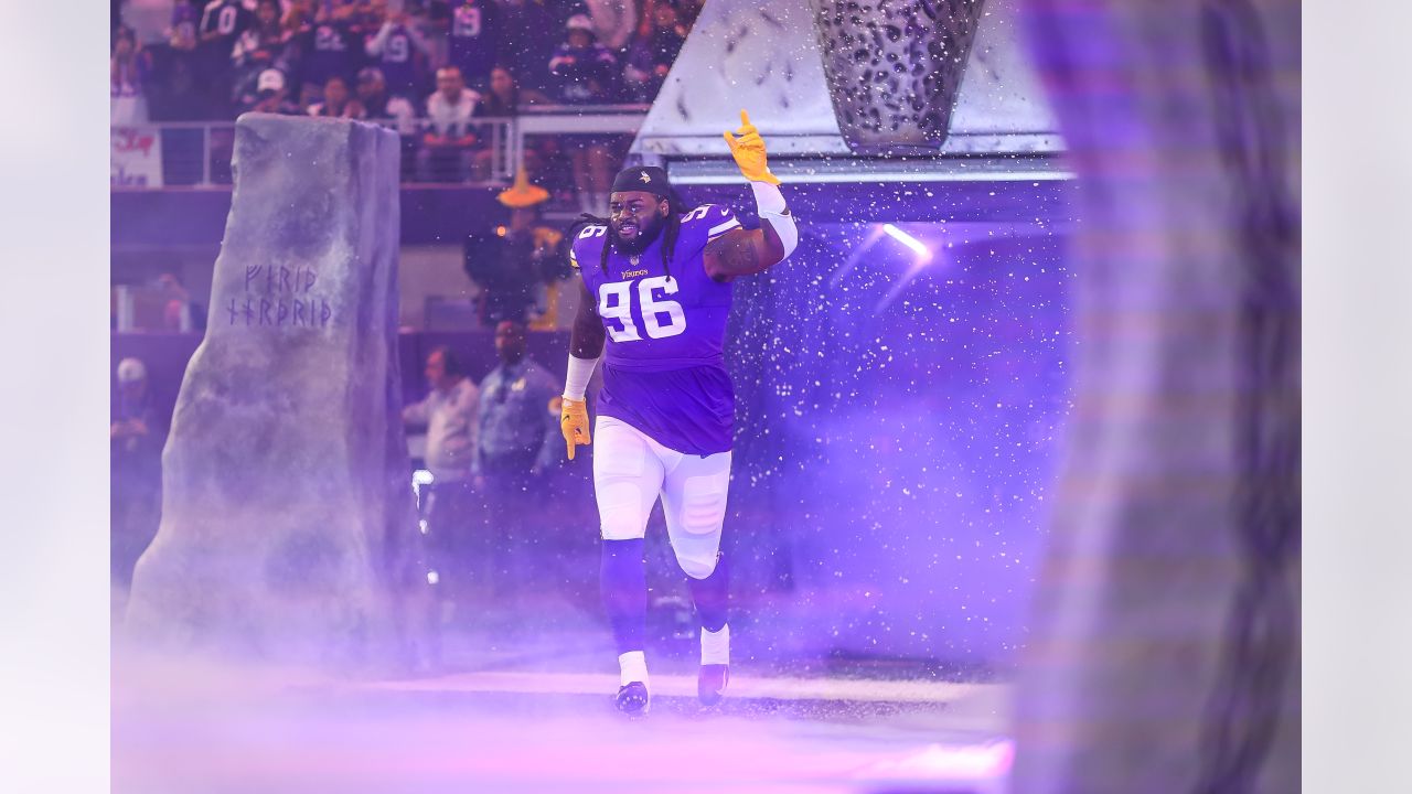 Armon Watts is Rising in Year 2 for the Vikings 