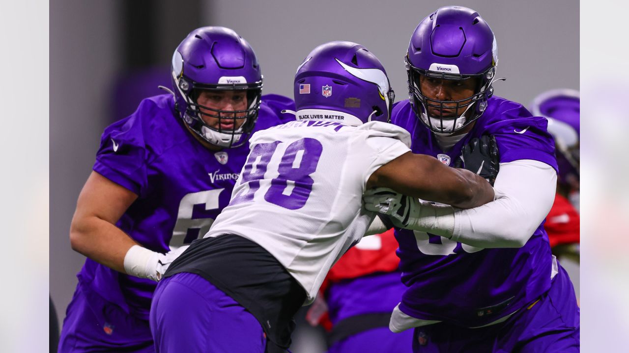 Lunchbreak: Vikings Projected to Have NFL's No. 1 Defense in 2021