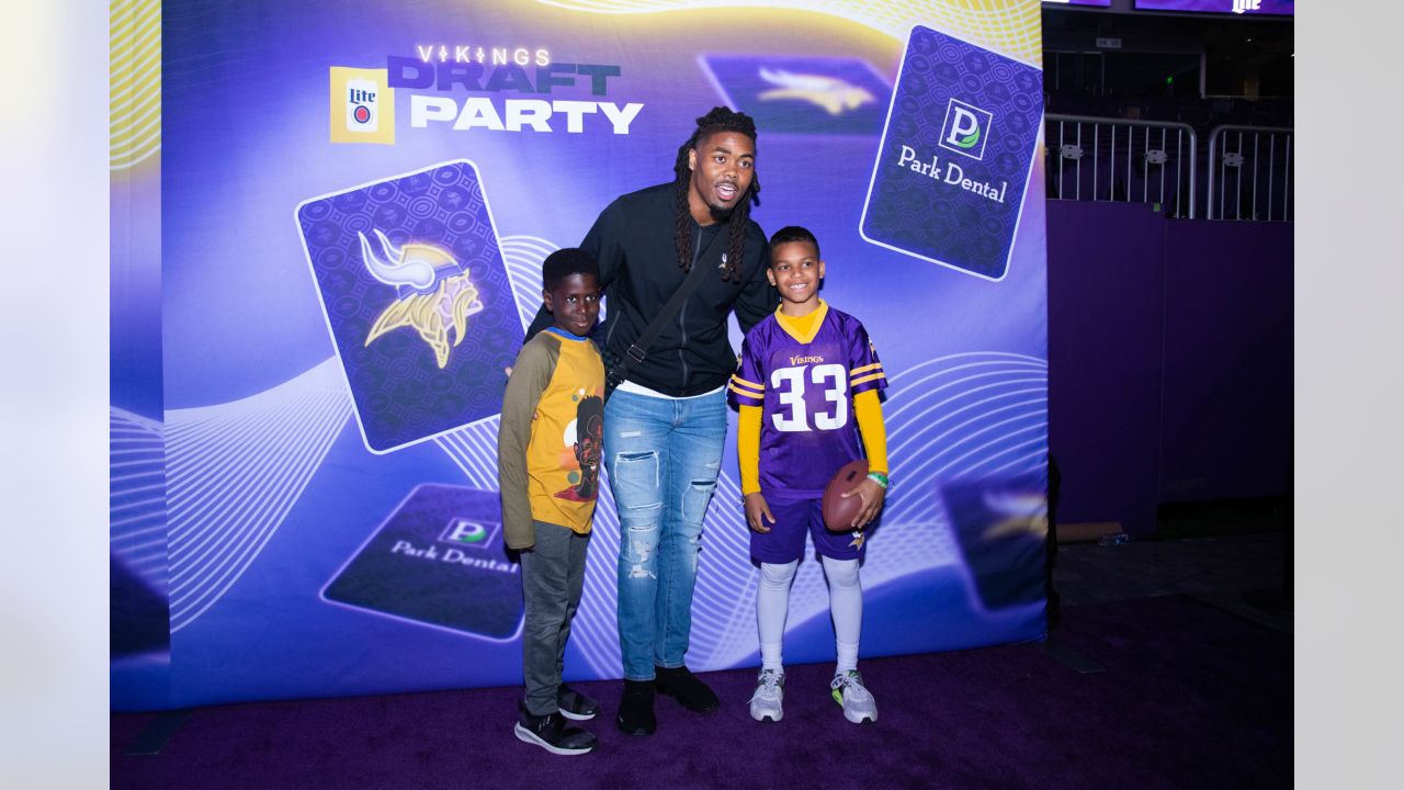 U.S. Bank Stadium - The Minnesota Vikings Draft Party is TONIGHT!  Experience the 2022 NFL Draft on the field and bring your crew for a night  of entertainment – Las Vegas style!