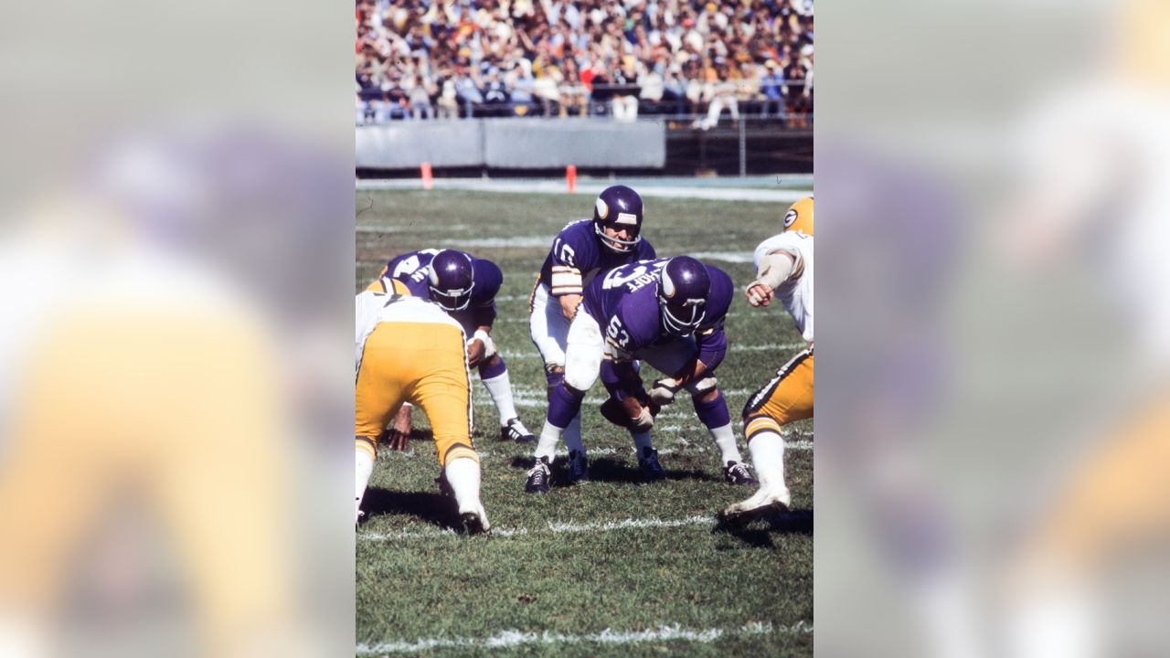 Photo File NFL Mick Tingelhoff Minnesota Vikings 16x20 Photo