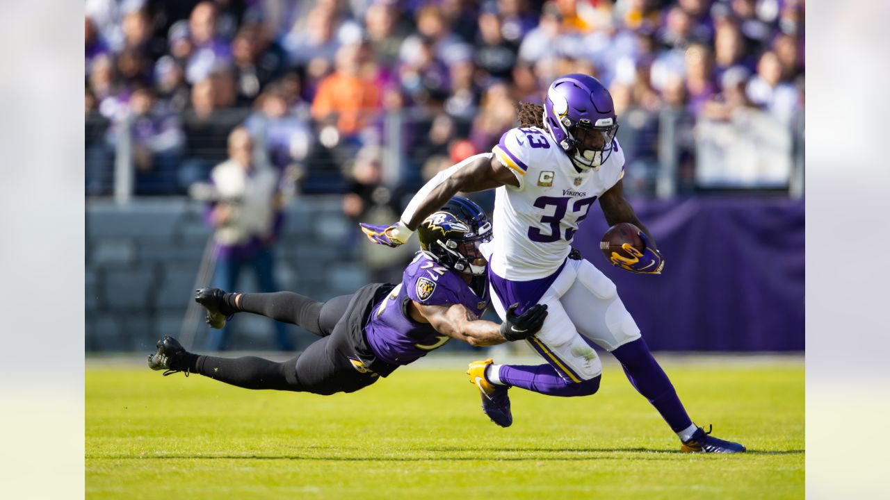 Vikings RB Dalvin Cook confirms jersey number change in 2022