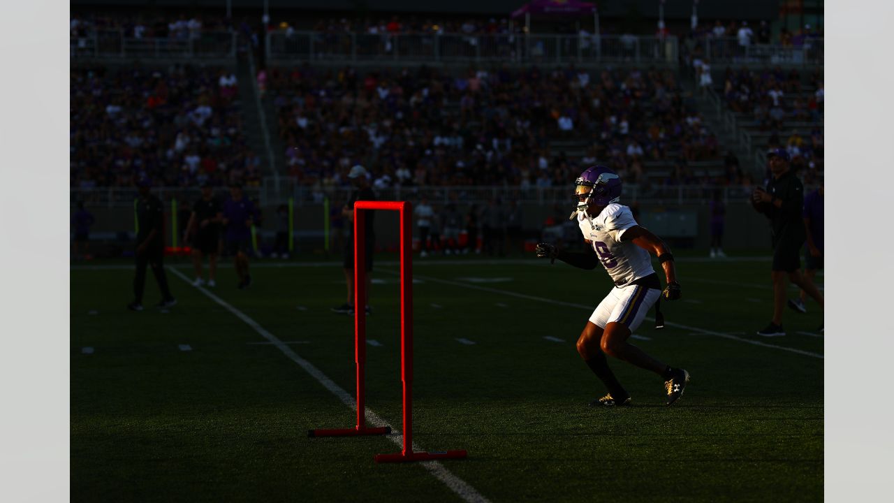 Minnesota Vikings tackle Brian O'Neill warms up before their game against  the San Francisco 49ers during an NFL preseason football game, Saturday,  Aug. 20, 2022, in Minneapolis. (AP Photo/Craig Lassig Stock Photo 