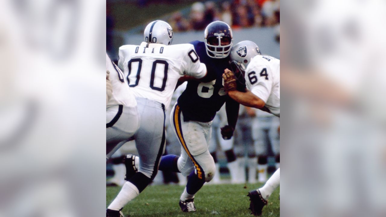 Lunchbreak: Alan Page Tabbed as Best 15th Overall Pick in NFL