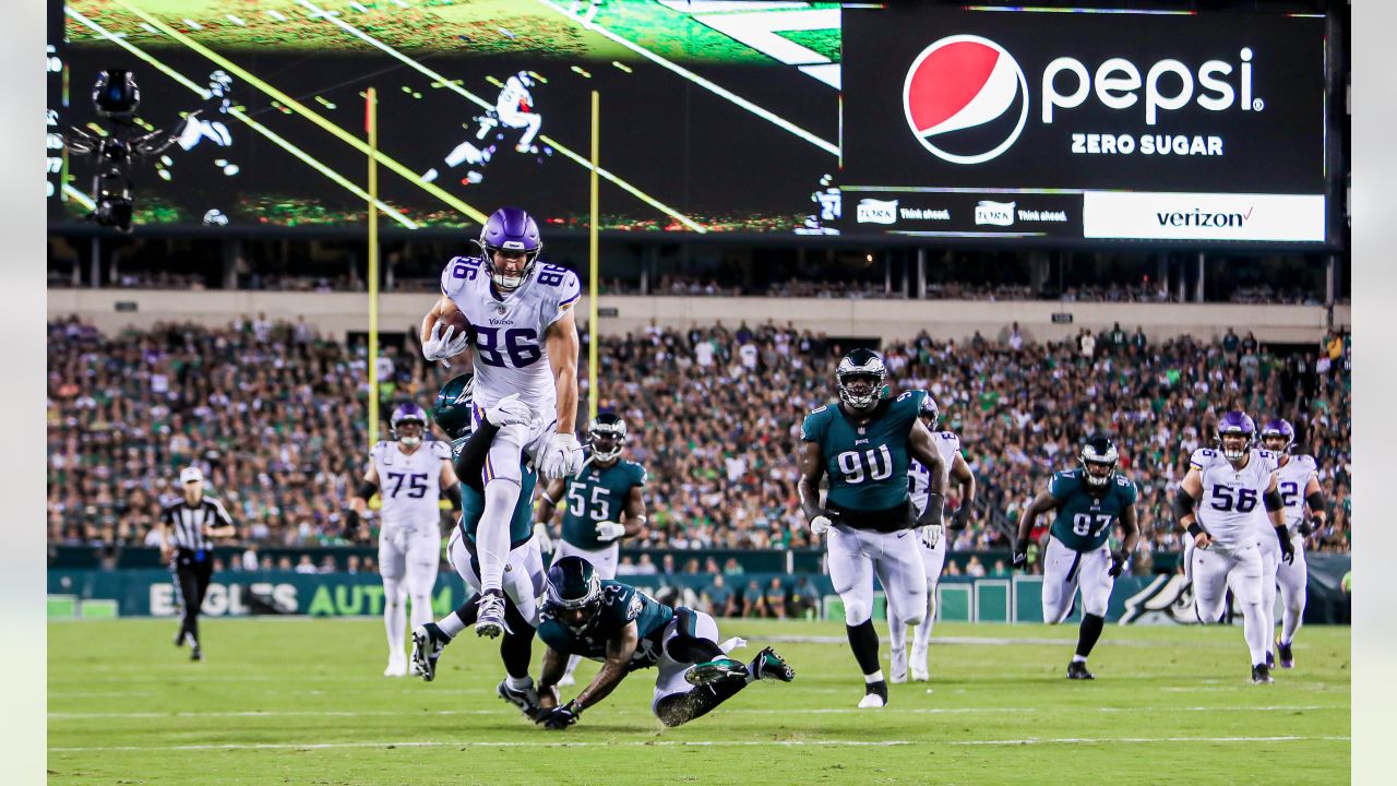 Philly Escapes Thursday Night Football With Win Over Vikings - ESPN 98.1 FM  - 850 AM WRUF