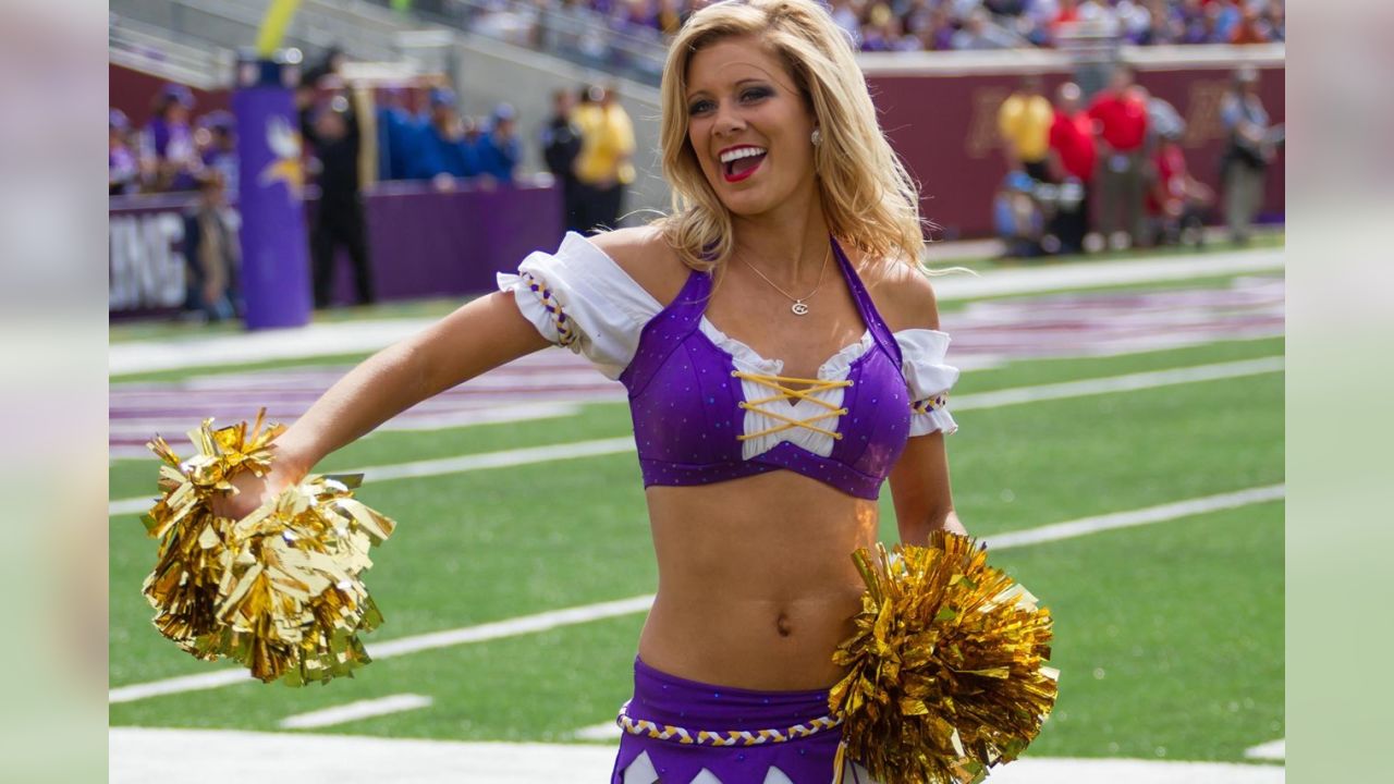 Minnesota Vikings – Ultimate Cheerleaders