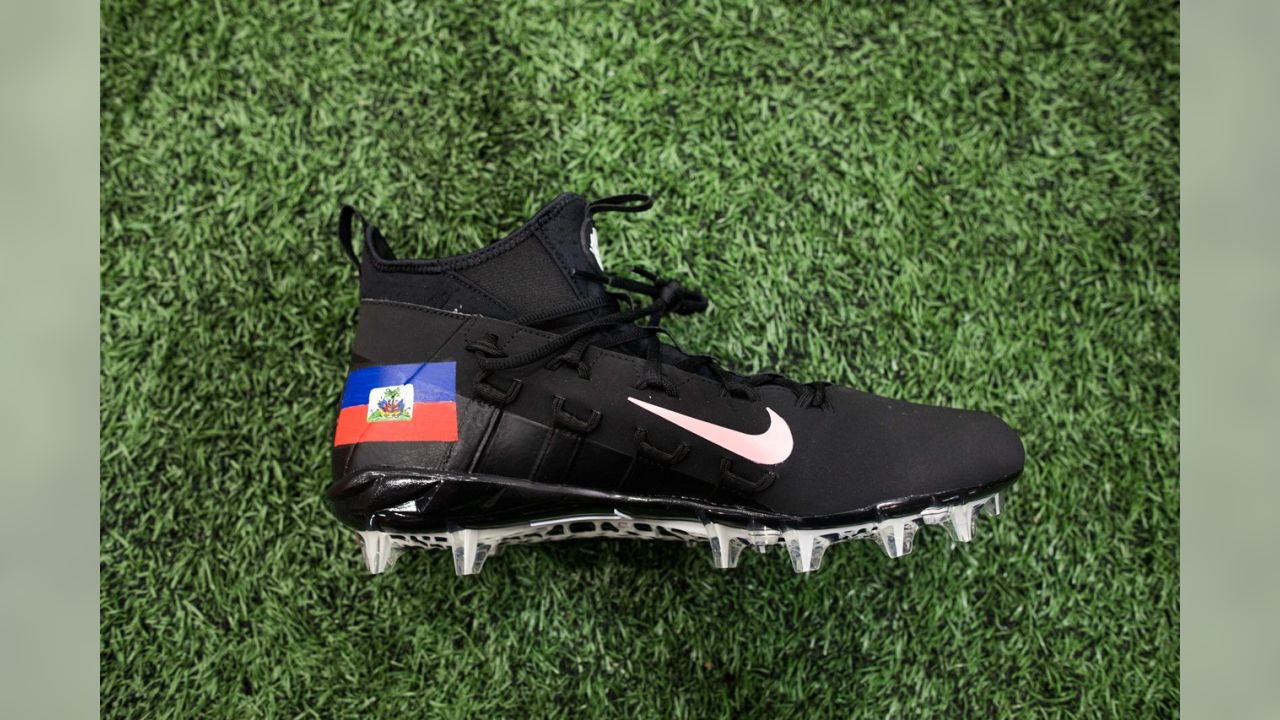 A day in these custom Vikings cleats is far from ordinary