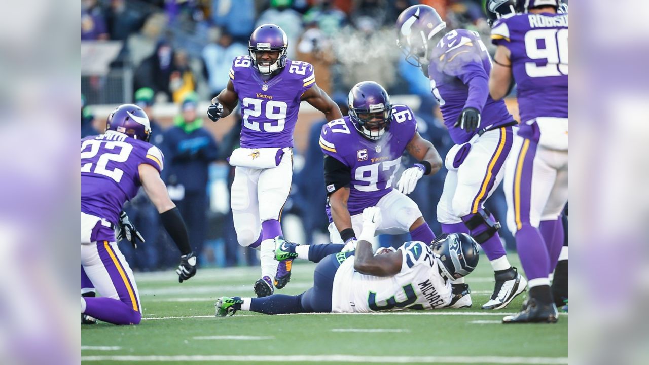 Vikings, Seahawks Battle Through 3rd-Coldest Game in NFL History