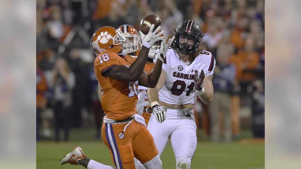 Prospect Primer: TE Hayden Hurst, South Carolina