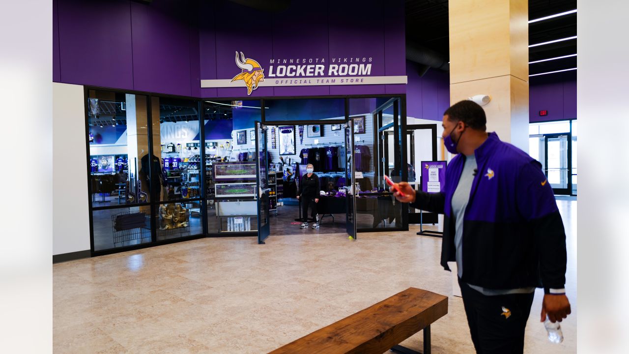 minnesota vikings locker room official team store